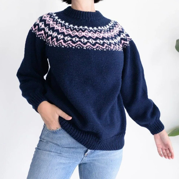 Vintage Navy Chunky Knit Cowichan Fair Isle Fisherman Sweater Cabincore S - Picture 3 of 12